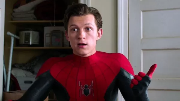 Tom Holland como Telémaco