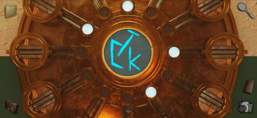 複雑な作りのドア