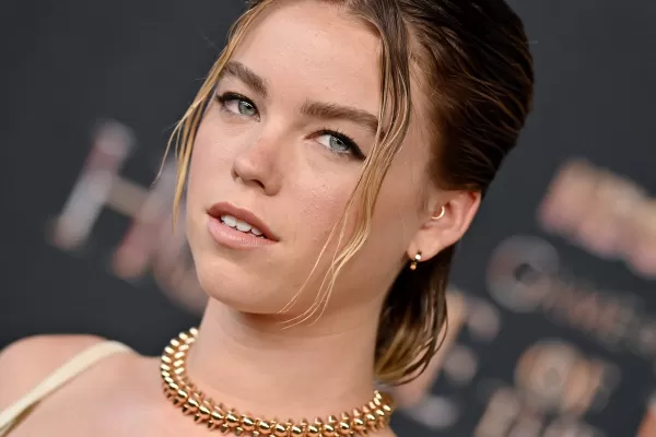 Milly Alcock speelt Rhaenyra Targaryen in House of the Dragon. Foto door Axelle/Bauer-Griffin/Getty-afbeeldingen.